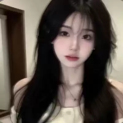 闻皎月